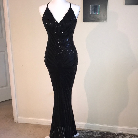 New Black sequin Evening gown last one 💃🏽❤️ - Picture 2 of 7